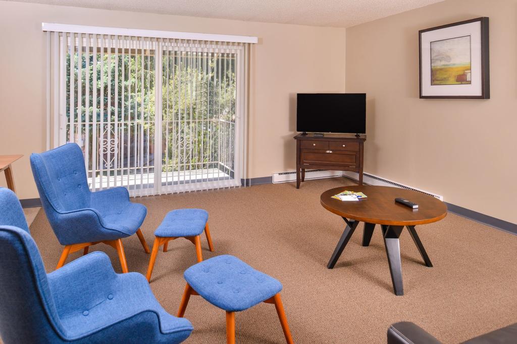 Sunrise Garden Suites 투퀼라 외부 사진