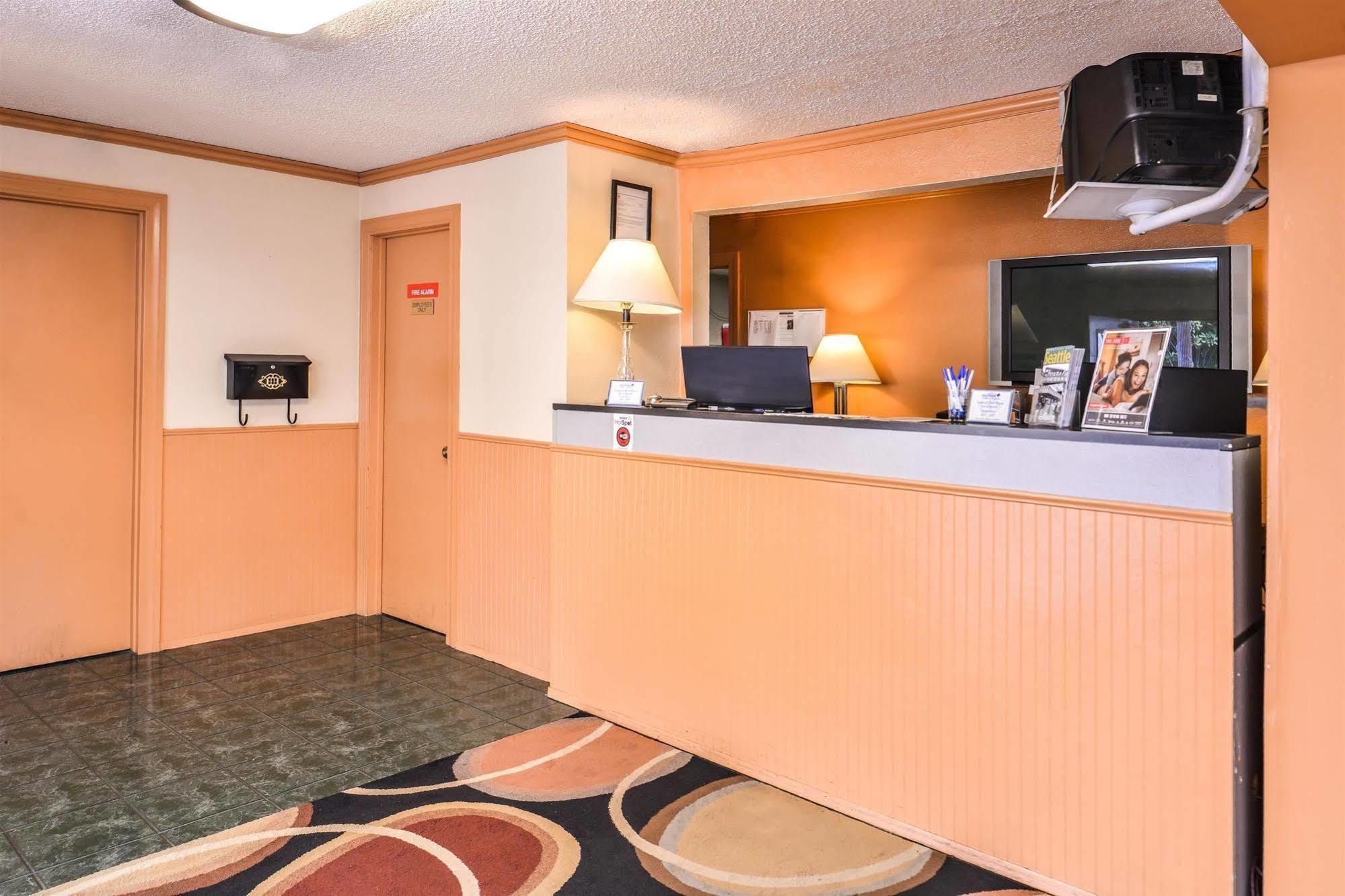 Sunrise Garden Suites 투퀼라 외부 사진