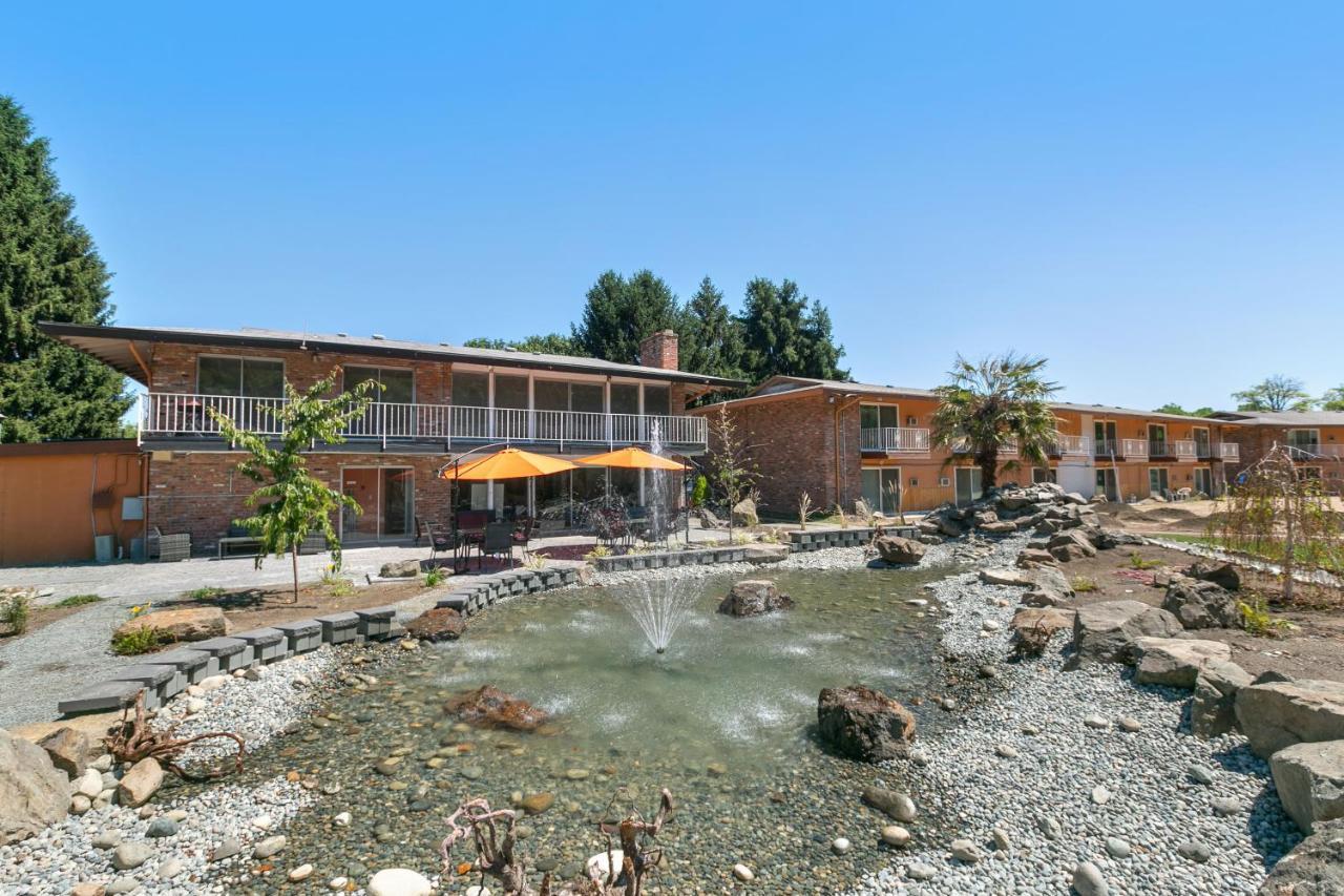 Sunrise Garden Suites 투퀼라 외부 사진