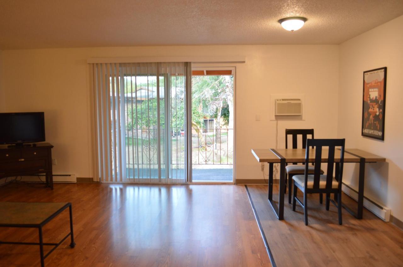 Sunrise Garden Suites 투퀼라 외부 사진